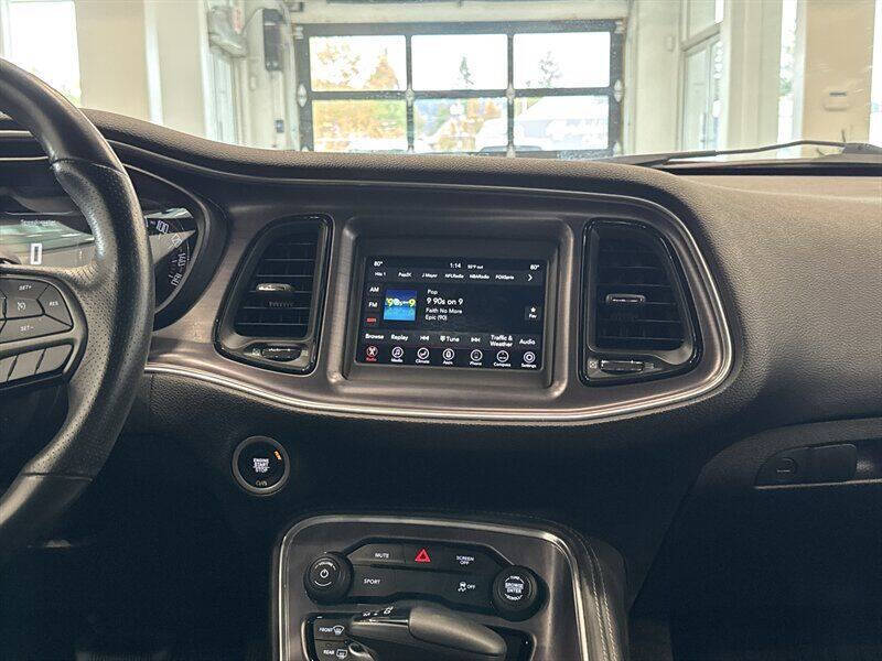 2018 Dodge Challenger SXT