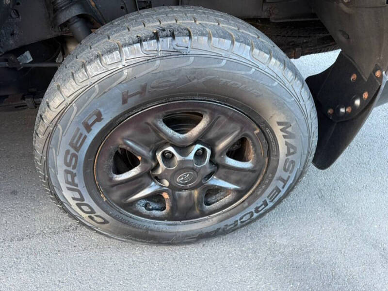 2012 Toyota Tundra Grade