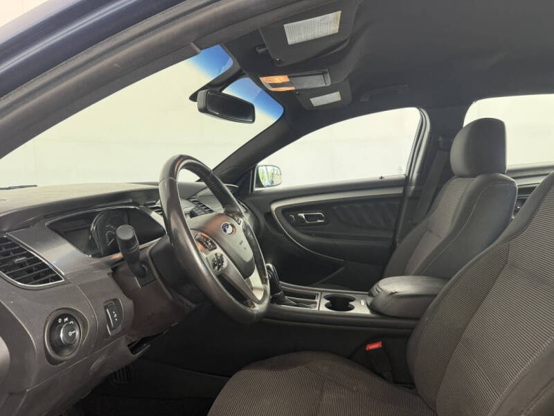 2018 Ford Taurus SEL