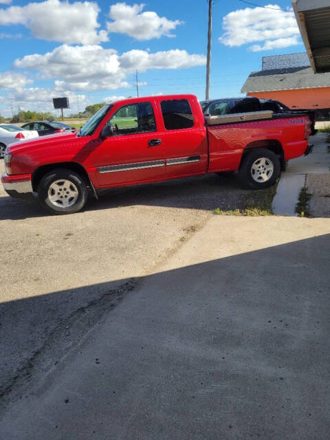 2006 Chevrolet Silverado 1500 for sale at Highside Truck Accessories and Sales llc in Devils Lake, ND