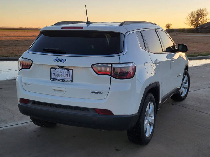 2019 Jeep Compass Latitude photo 4