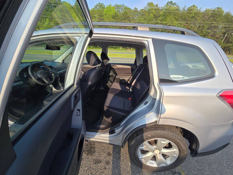 2015 Subaru Forester 2.5i