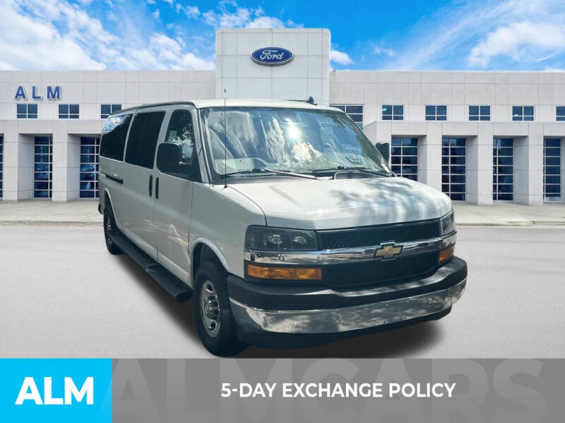 2025 Chevrolet Express LT 3500