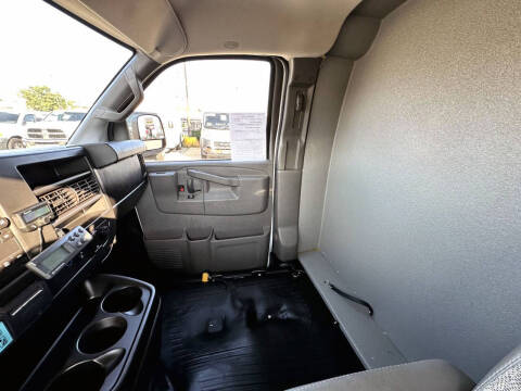 2017 Chevrolet Express 2500