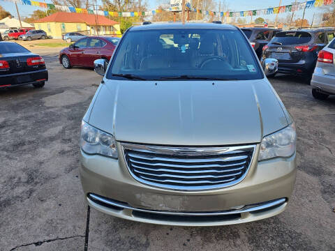 2011 Chrysler Town and Country for sale at K & J Autoplex LLC in Alexandria LA