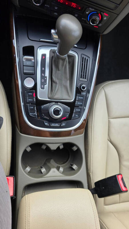 2012 Audi Q5 2.0T quattro Premium Plus