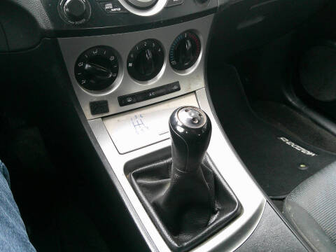 2010 Mazda MAZDA3 i Touring