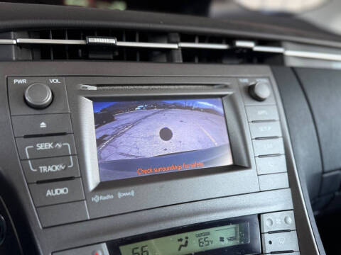 2013 Toyota Prius Three