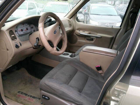 2002 Ford Explorer Sport Trac Value