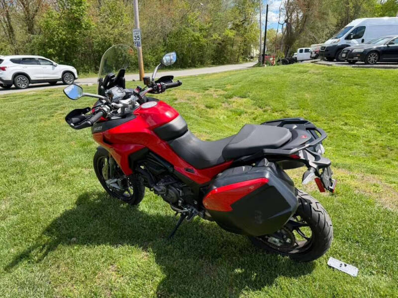 2022 Ducati Multistrata