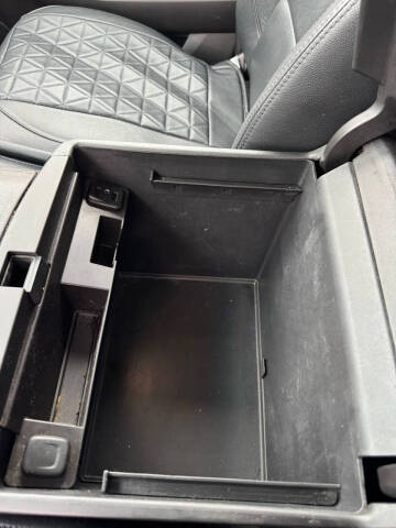 2016 GMC Yukon XL SLE