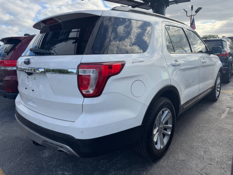 2016 Ford Explorer XLT