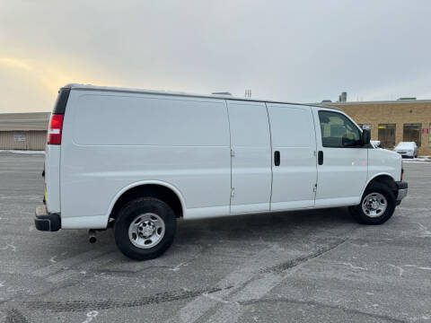 2019 Chevrolet Express 2500
