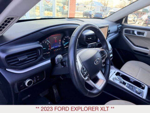 2023 Ford Explorer XLT