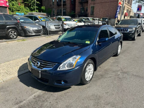 2010 Nissan Altima for sale at ARXONDAS MOTORS in Yonkers NY