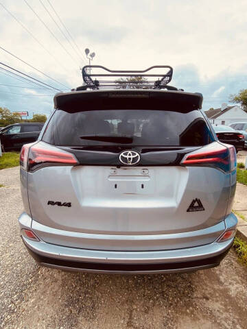 2018 Toyota RAV4 Adventure
