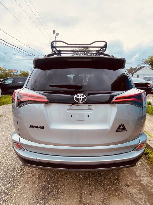 2018 Toyota RAV4 Adventure