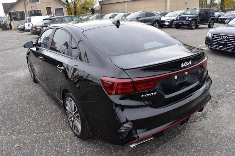 2022 Kia Forte GT