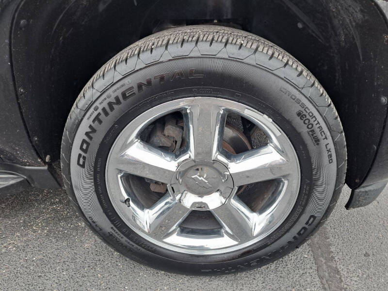 2011 Chevrolet Avalanche LTZ