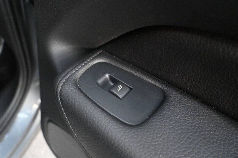 2020 Volvo XC60 T5 Momentum