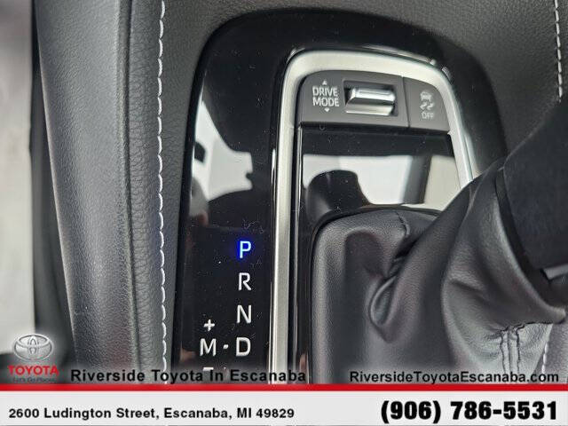 2025 Toyota Corolla Hatchback XSE