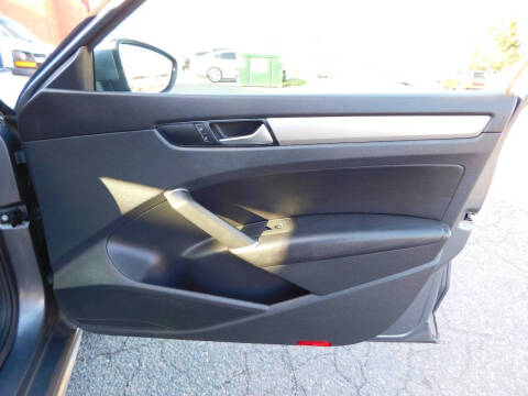 2020 Volkswagen Passat SE