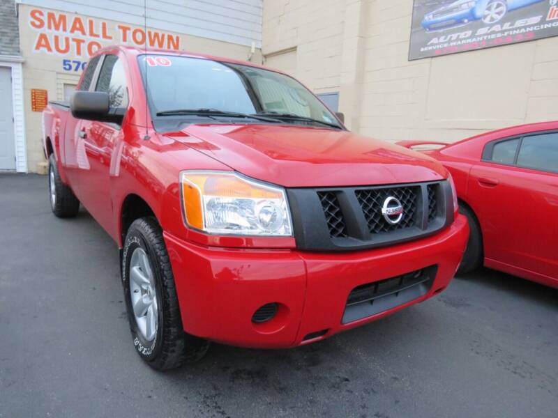 2010 Nissan Titan for sale at Small Town Auto Sales in Hazleton PA