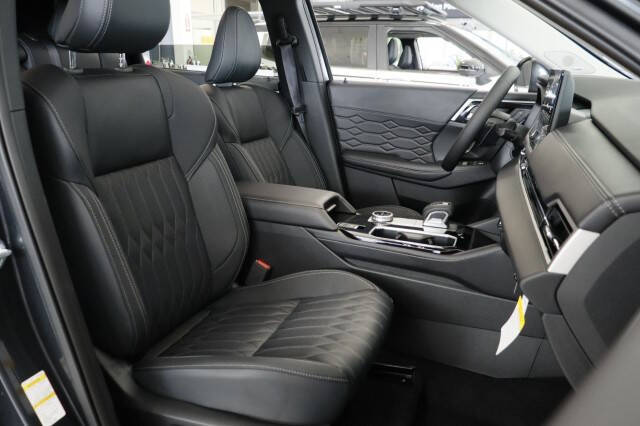 2026 Mitsubishi Outlander SEL