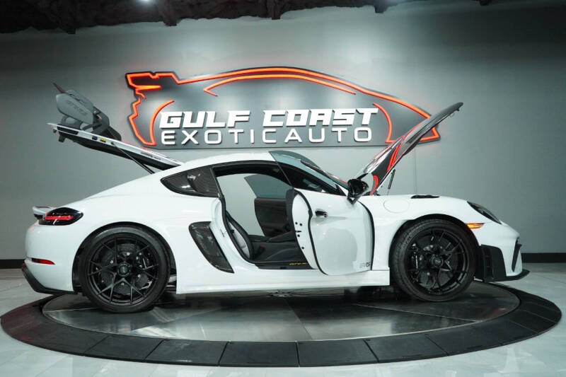 2023 Porsche 718 Cayman GT4 RS