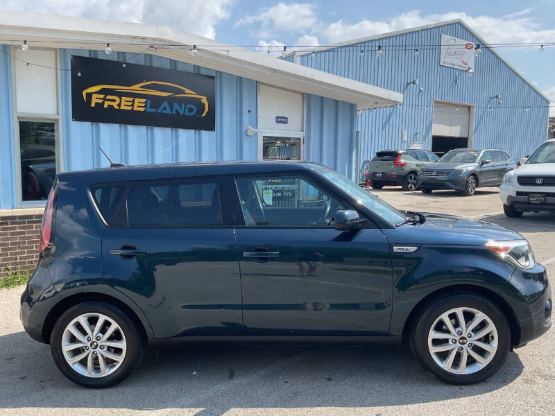 2017 Kia Soul +