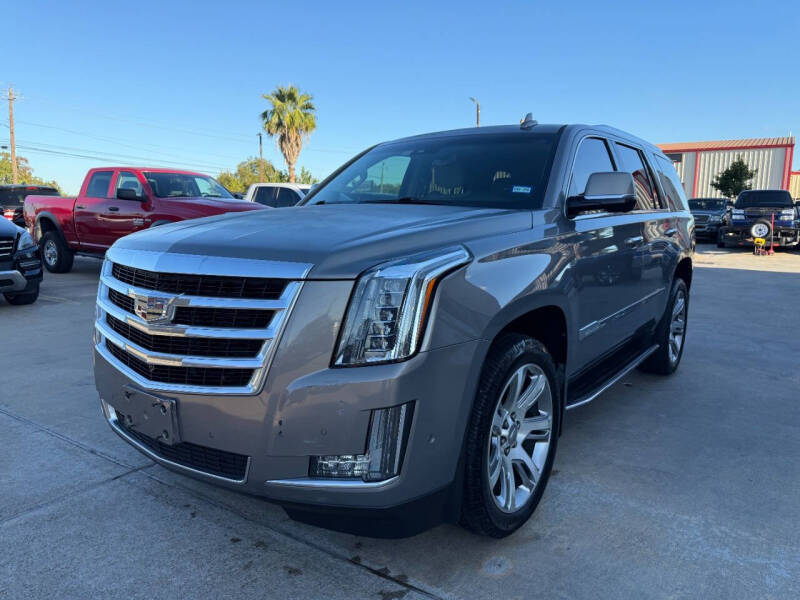 2017 Cadillac Escalade Luxury