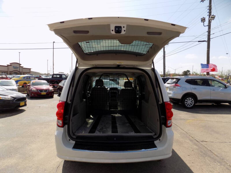 2012 RAM C/V
