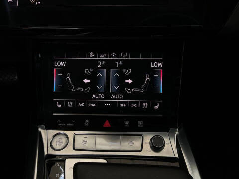 2019 Audi e-tron quattro Premium Plus
