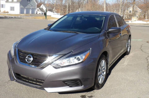 2018 Nissan Altima for sale at Lakewood Auto Body LLC in Waterbury CT