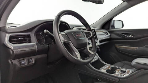 2022 GMC Acadia SLE