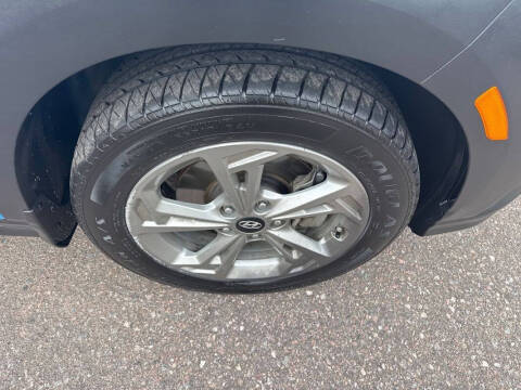 2022 Hyundai Kona SEL