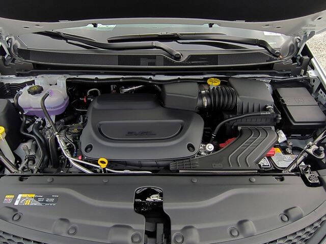 2026 Chrysler Voyager LX