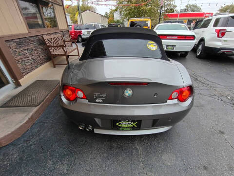 2004 BMW Z4 2.5i