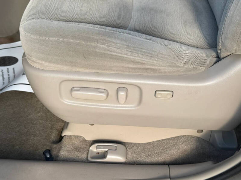 2006 Toyota Sienna