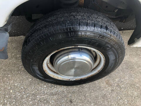 2003 Ford E-Series E-250