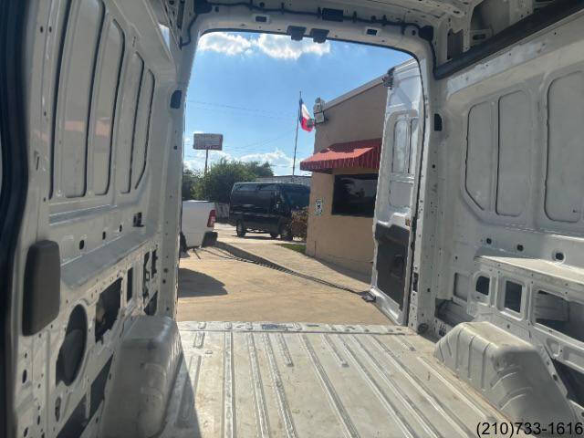 2023 Ford Transit 250