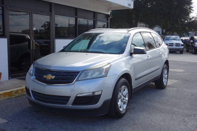 2016 Chevrolet Traverse LS's photo