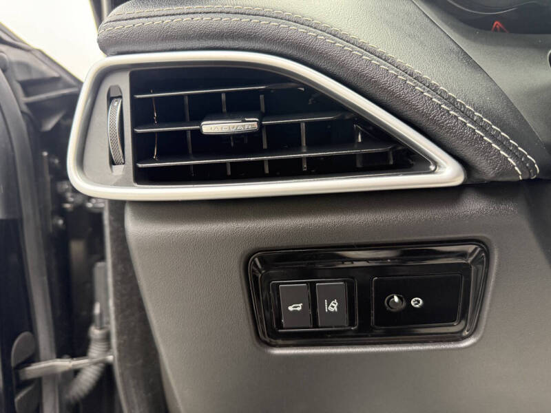 2017 Jaguar F-PACE S