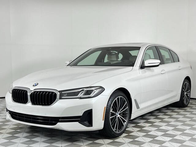 2022 BMW 5 Series 530i