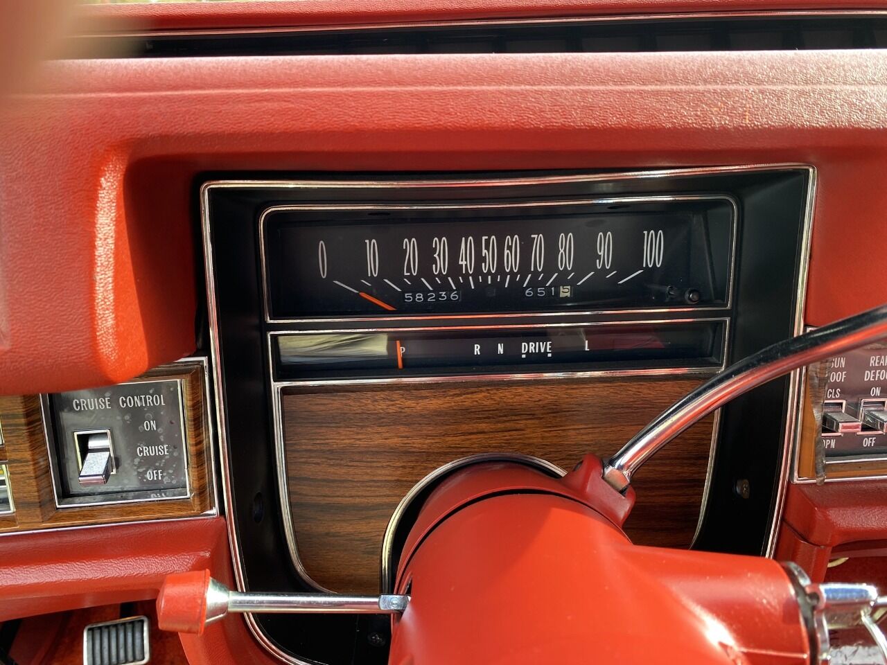 1976 Cadillac Eldorado 24