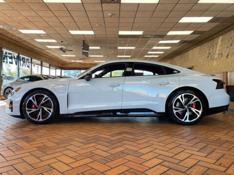 2023 Audi e-tron GT quattro Premium Plus