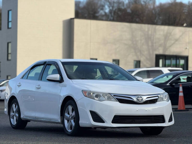 2013 Toyota Camry Hybrid