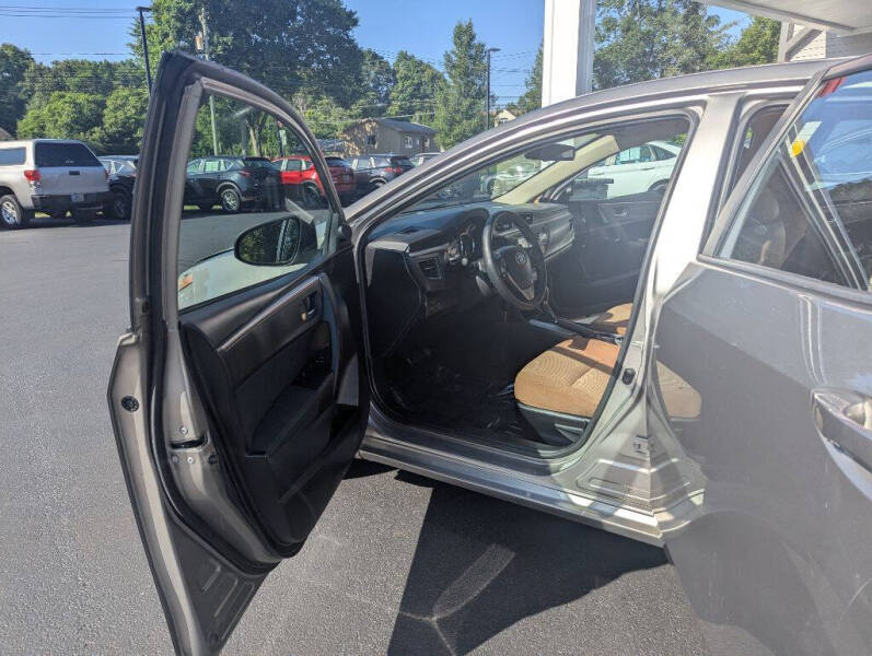 2016 Toyota Corolla LE