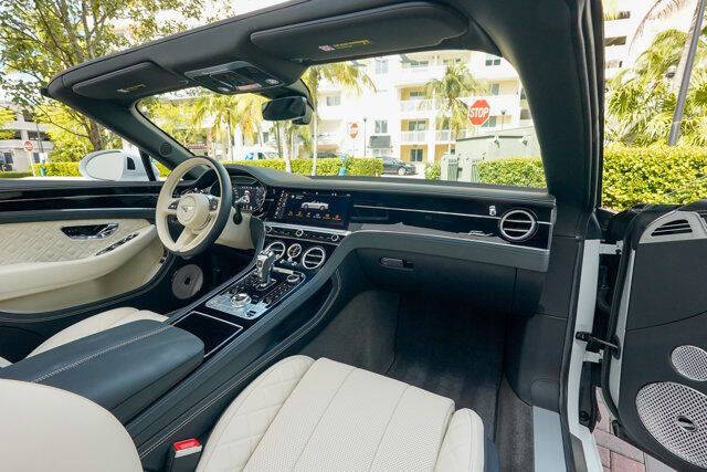 2024 Bentley Continental