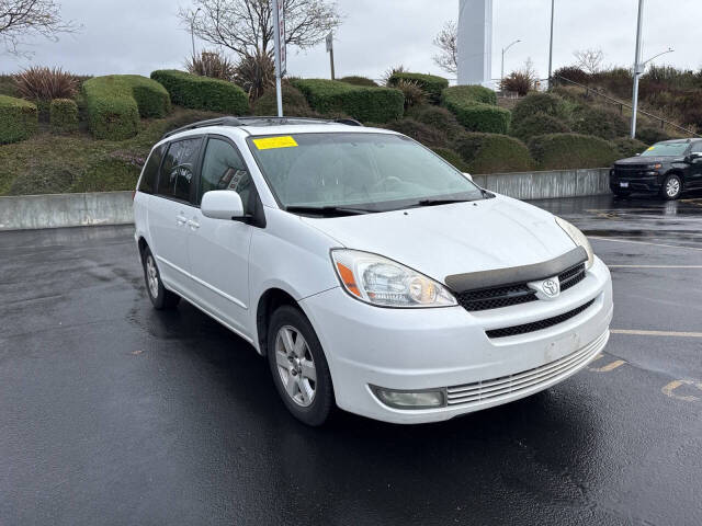 2004 Toyota Sienna for sale at Envision Toyota of Milpitas in Milpitas, CA